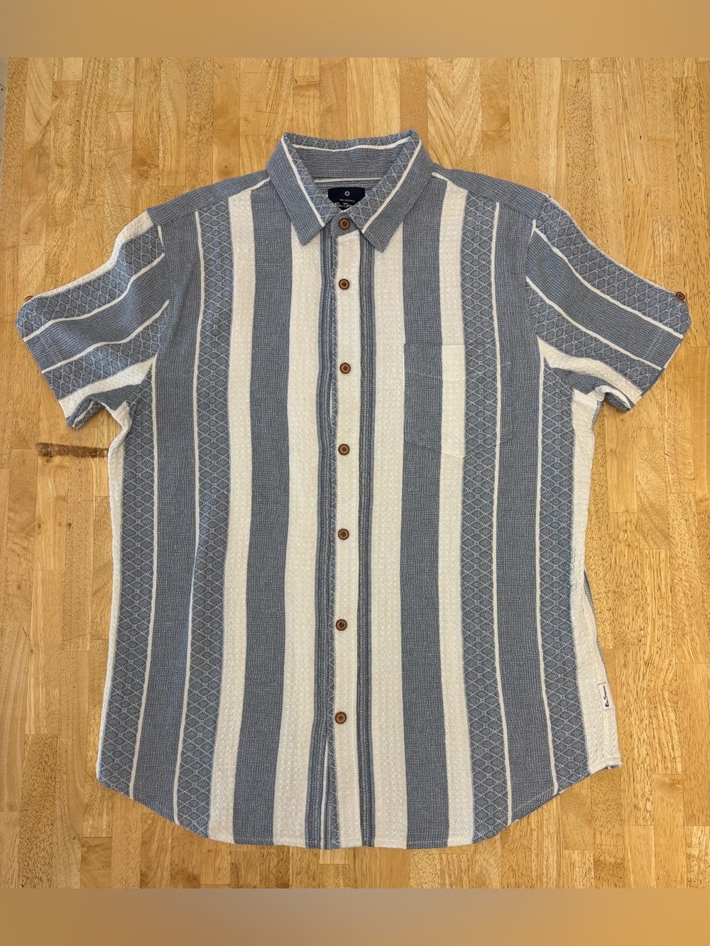 Ben Sherman 100% Cotton Stripe Button Down Shirt Men L Textured Knit Blue Cream
